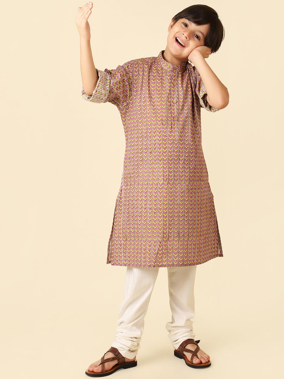 

Fabindia Boys Geometric Printed Cotton Kurta, Purple