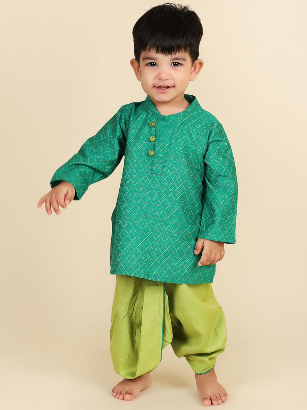

Fabindia Boys Bandhani Printed Kurta with Dhoti Pants, Green