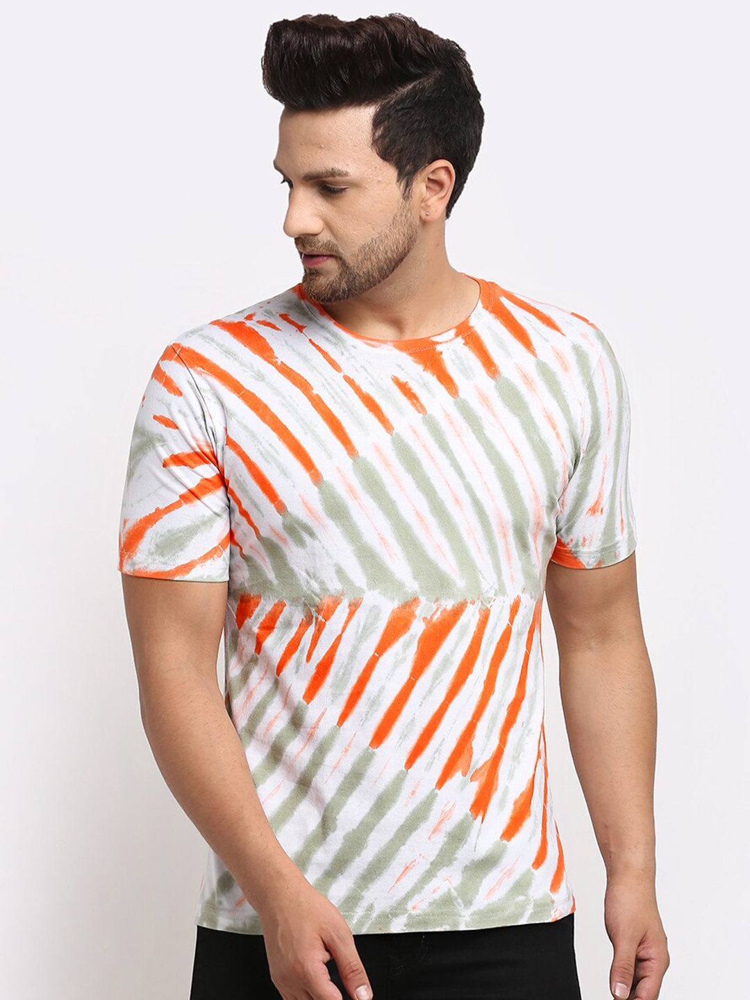 

Ennoble Men Round Neck Tie and Dyed Pure Cotton T-shirt, White