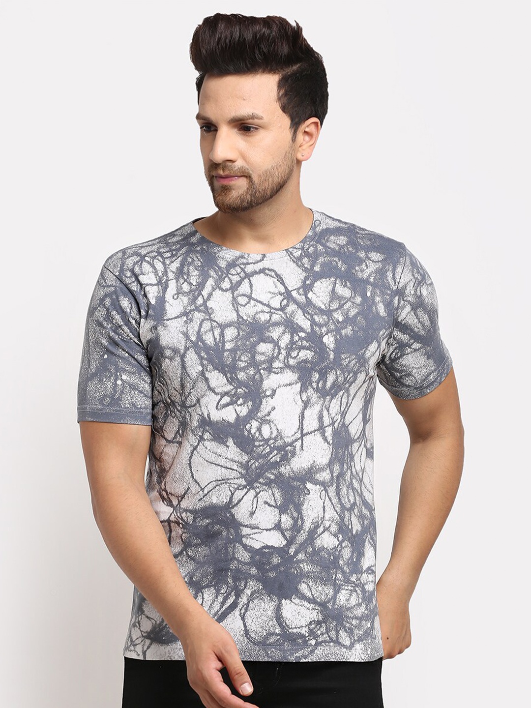 

Ennoble Men Printed Pure Cotton T-shirt, Grey