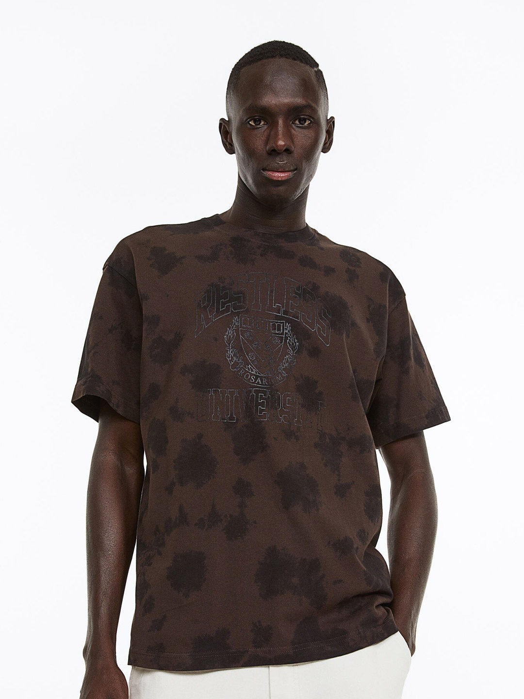 

H&M Men Relaxed Fit Printed T-shirt, Brown