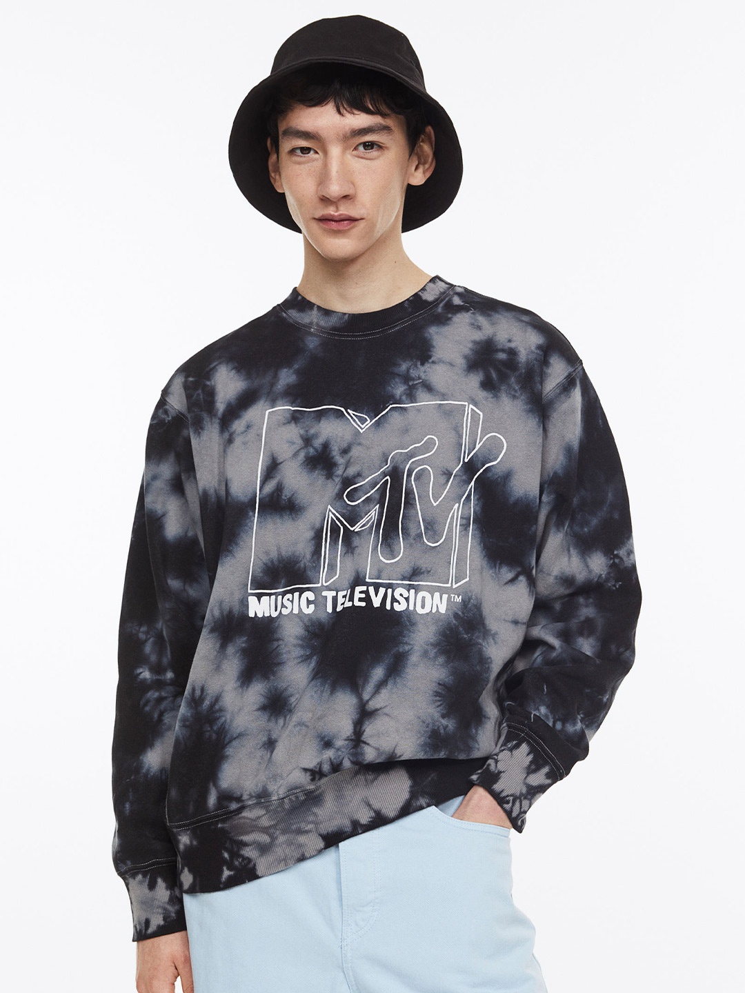 

H&M Men Oversized Fit Printed Sweatshirt, Grey