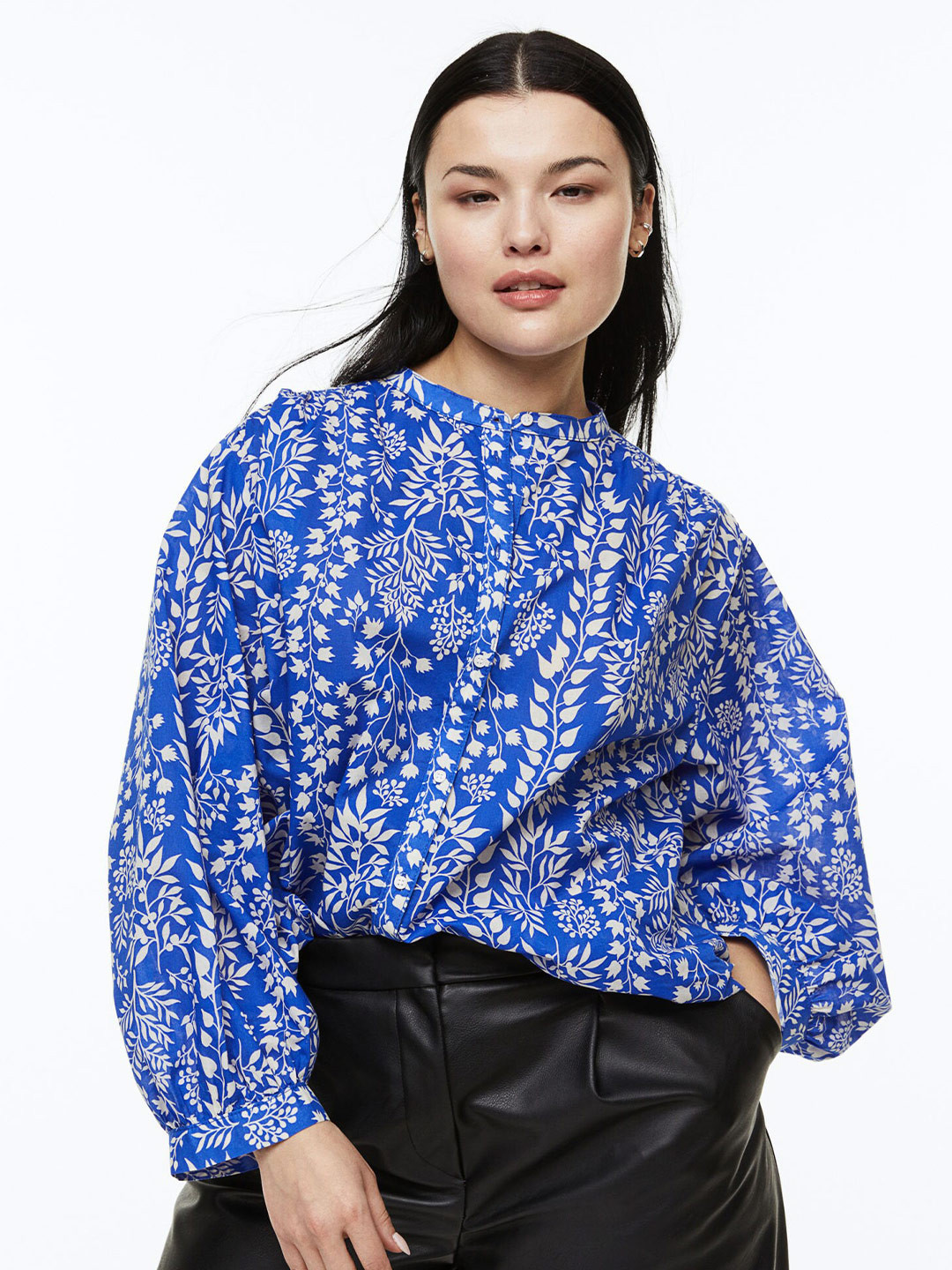 

H&M Voluminous Balloon-Sleeved Blouse, Blue