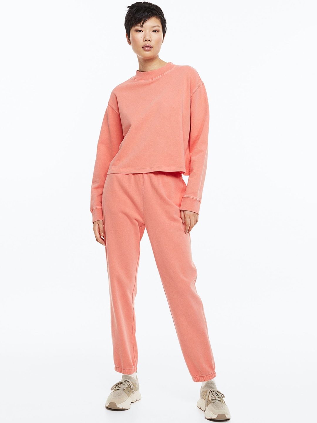 

H&M Women Sweatpants, Coral