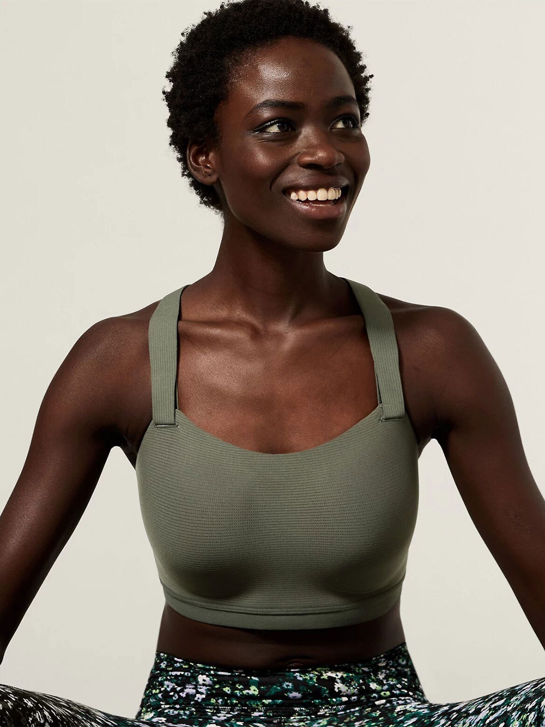 

Marks & Spencer Sports Bra - Lightly Padded, Olive