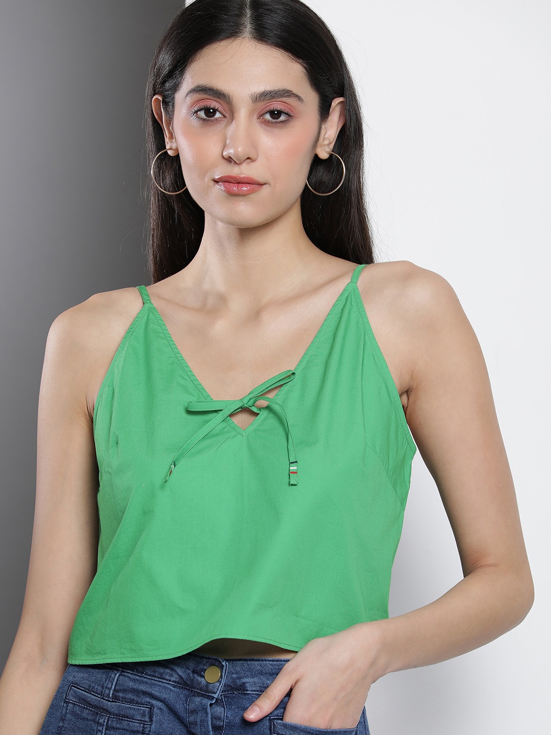 

Tommy Hilfiger Pure Cotton Solid Strappy Crop Top, Green