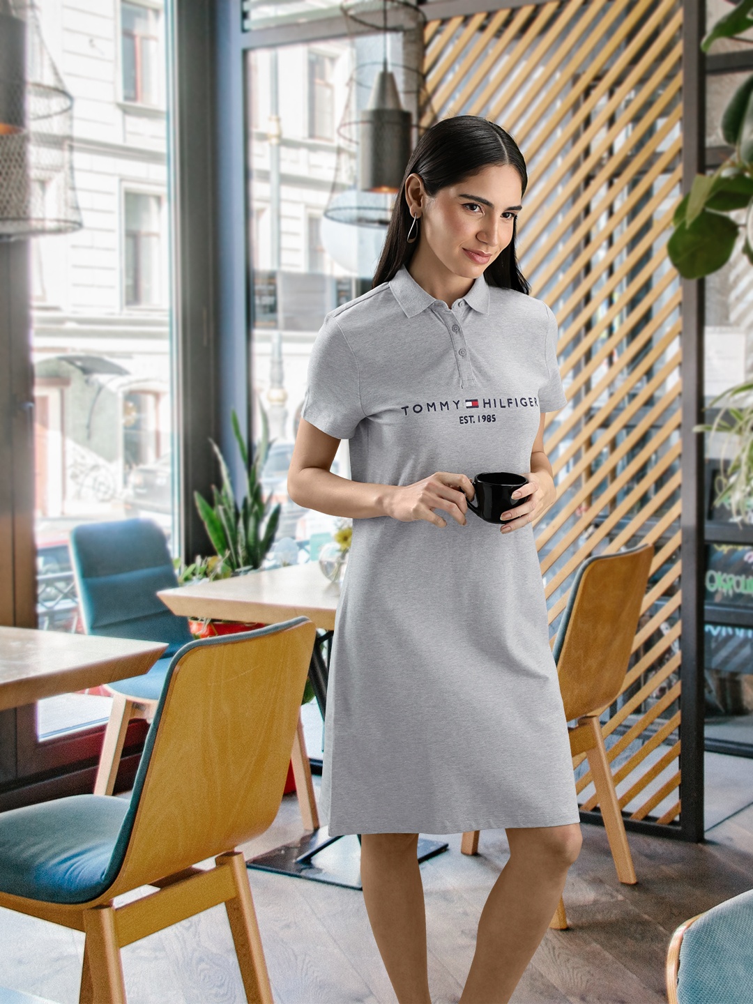 

Tommy Hilfiger Brand Logo Embroidered Shirt Collar T-shirt Dress, Grey
