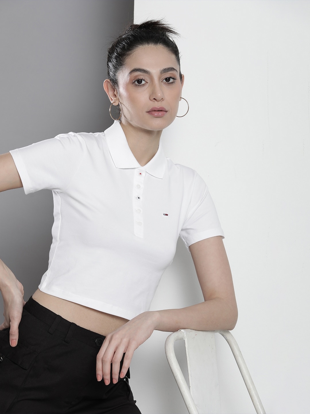 

Tommy Hilfiger Women Solid Polo Collar Crop T-shirt, White