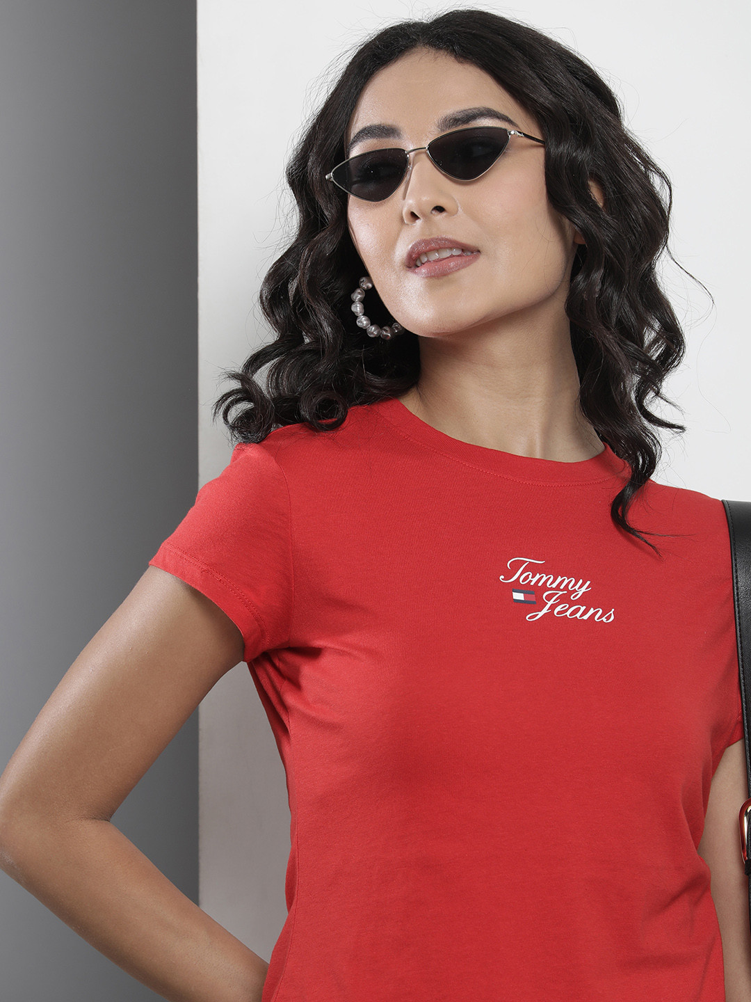 

Tommy Hilfiger Women Brand Logo Printed Slim Fit T-shirt, Red