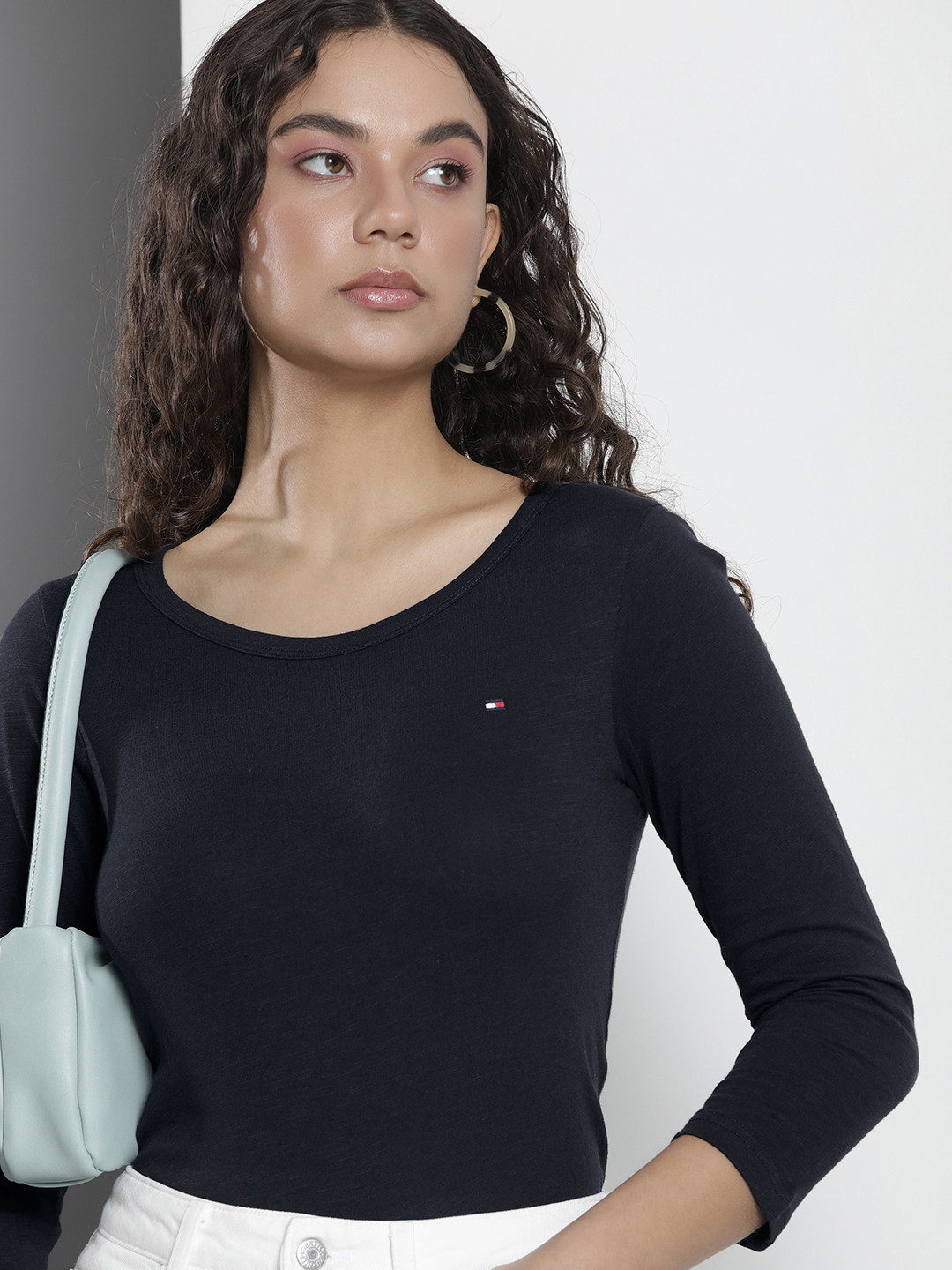 

Tommy Hilfiger Women Pure Cotton Slim Fit Round Neck T-shirt, Navy blue