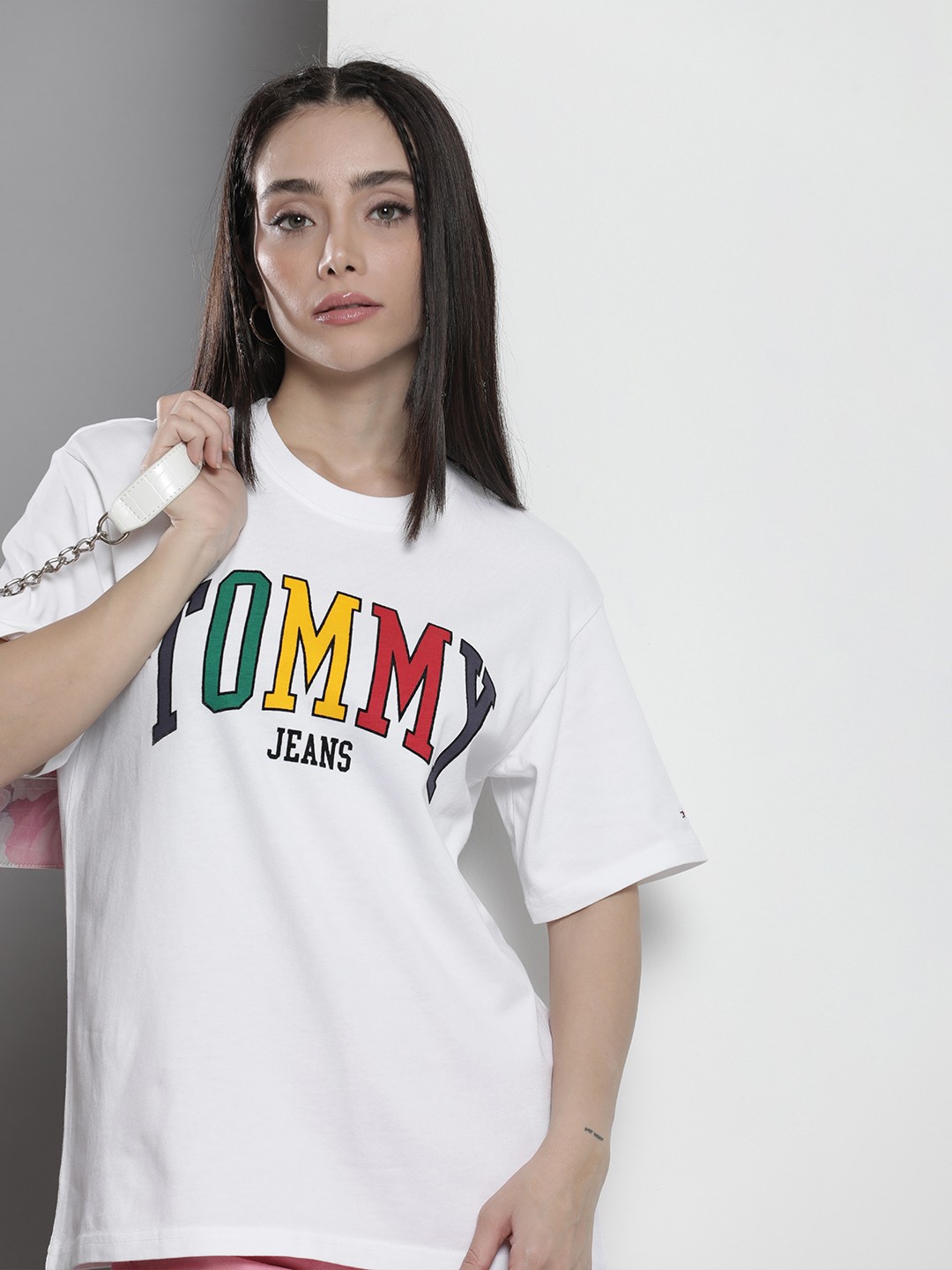 

Tommy Hilfiger Women Pure Cotton Brand Logo Printed T-shirt, White