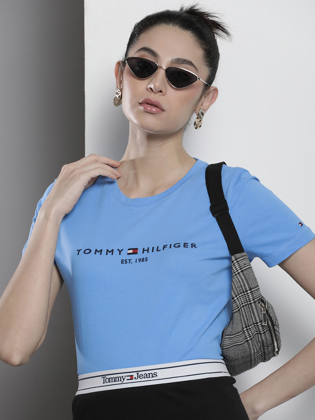 

Tommy Hilfiger Women Pure Cotton Brand Logo Embroidered T-shirt, Blue