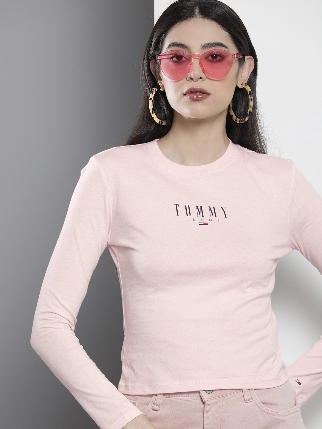 

Tommy Hilfiger Women Pure Cotton Brand Logo Printed Slim Fit T-shirt, Pink