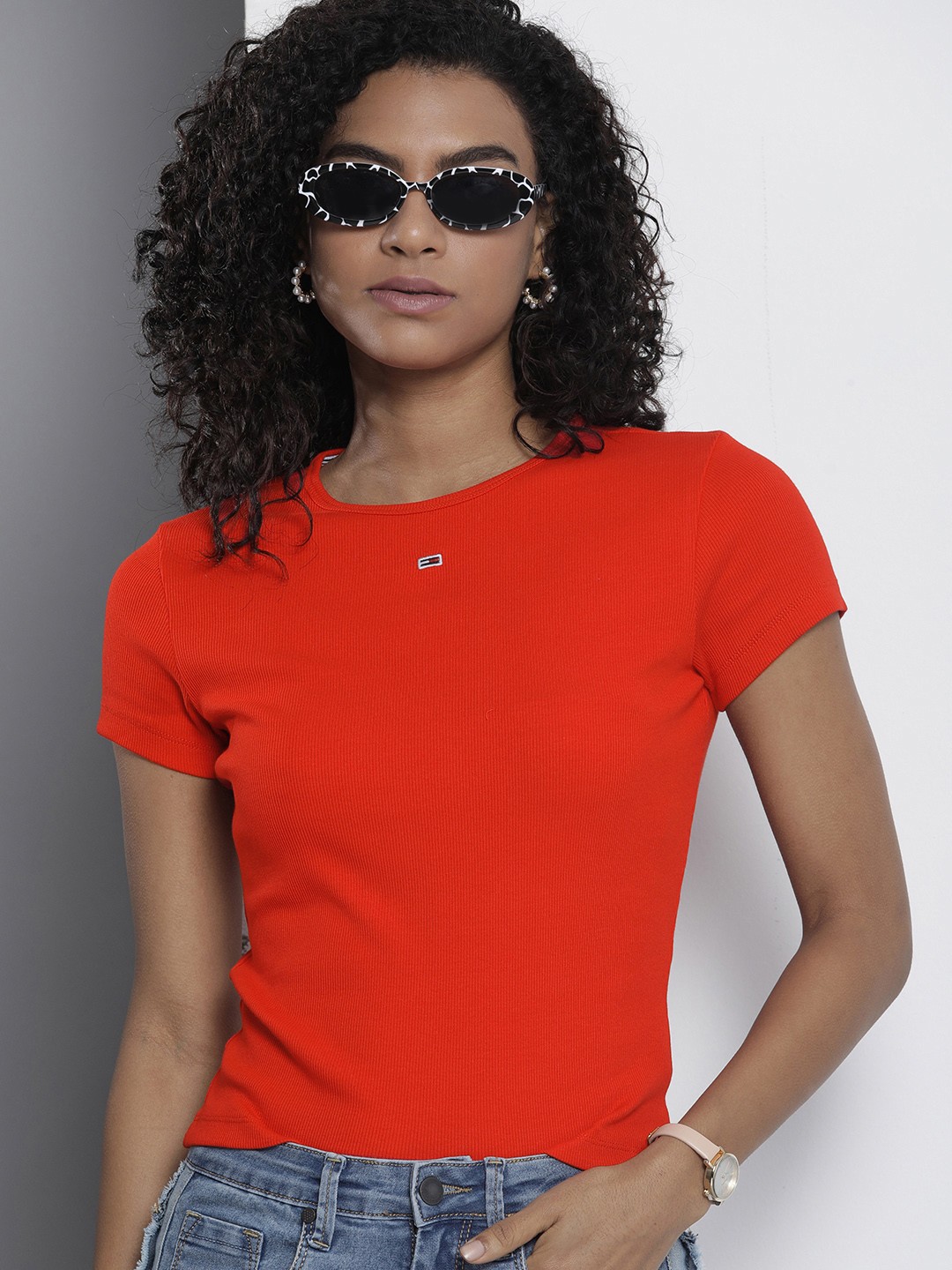 

Tommy Hilfiger Solid Slim Fit Casual T-shirt, Red