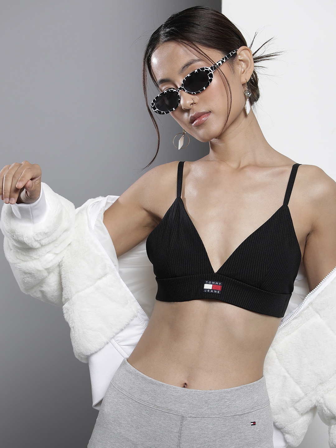 

Tommy Hilfiger Solid Ribbed Shoulder Straps Bralette Crop Top, Black