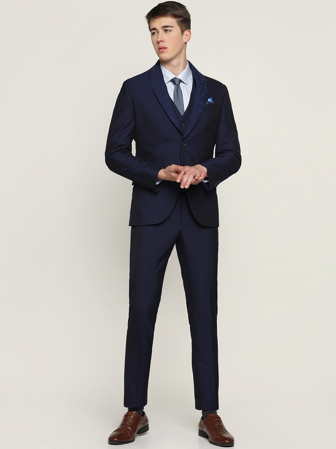 

Blackberrys Men Self-Design Three-Piece Suit, Blue