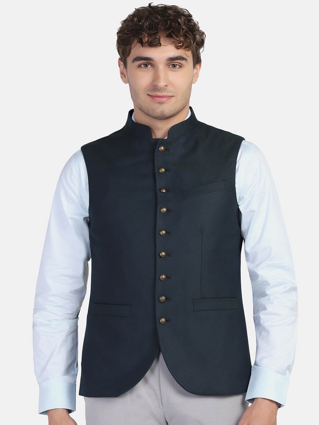 

Blackberrys Men Mandarin Collar Slim-Fit Nehru Jacket, Navy blue