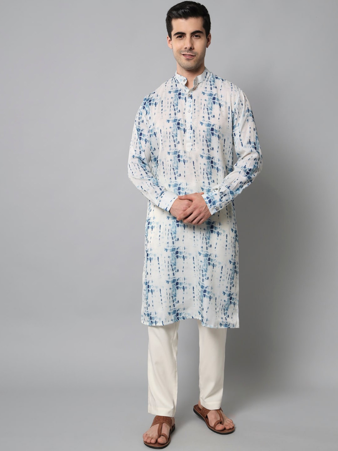 

MAXENCE Men Dyed Kurta with Pyjamas, Off white