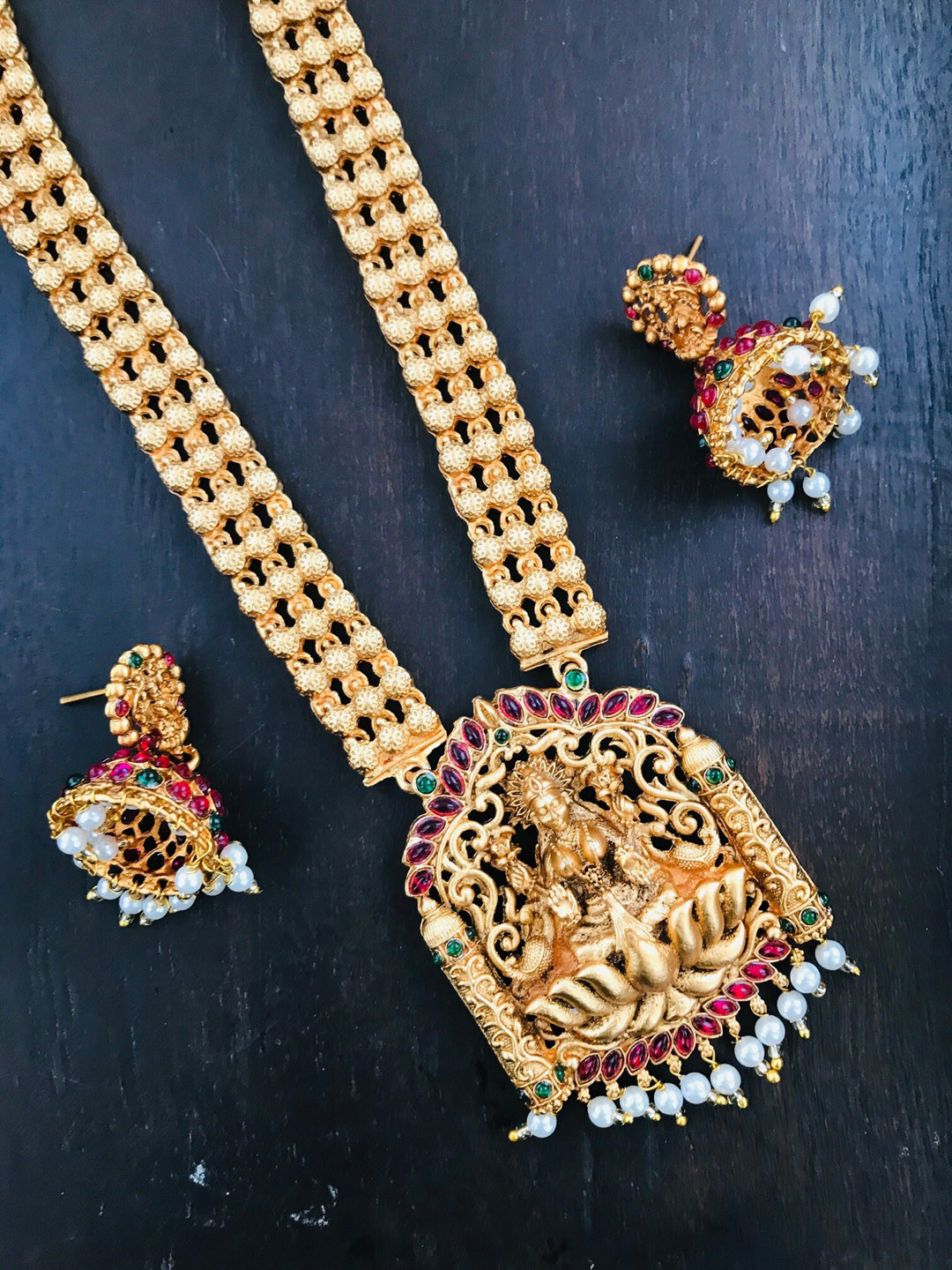 

The Opal Factory Gold-Plated Stone-Studded & Beaded Lakshmi Temple Jewellery Set