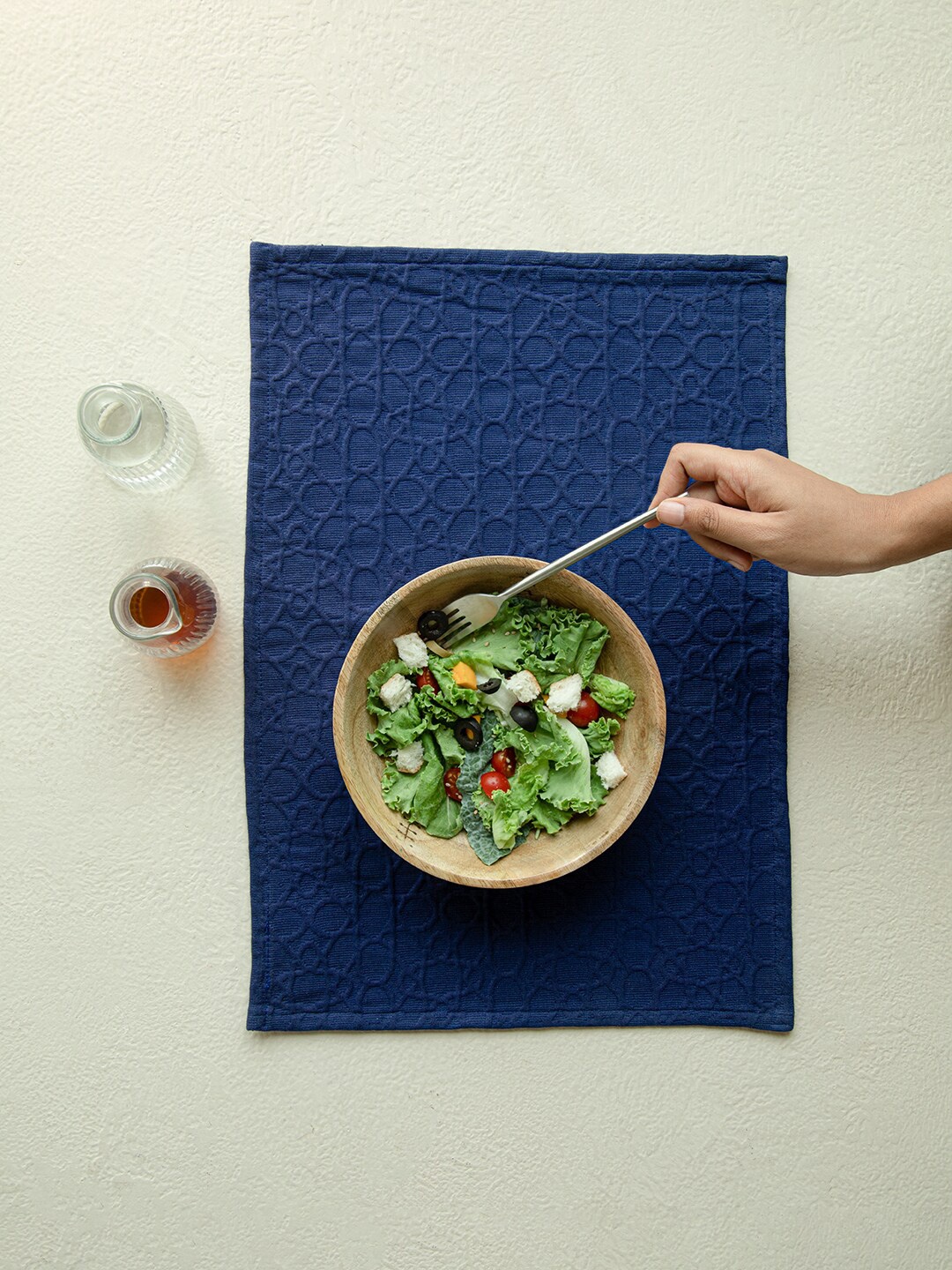 

ellementry Sapphire Blue Set Of 6 Geometric Self Design Cotton Table Placemats