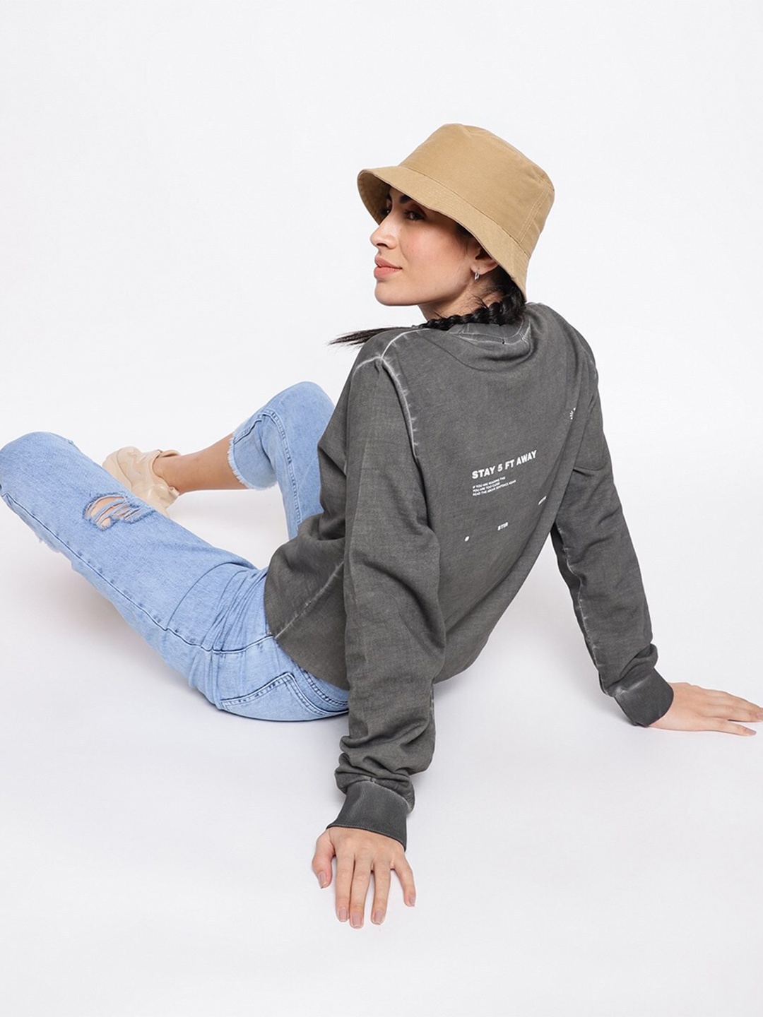 

Belliskey Women Printed Round Neck Cotton Sweatshirt, Grey