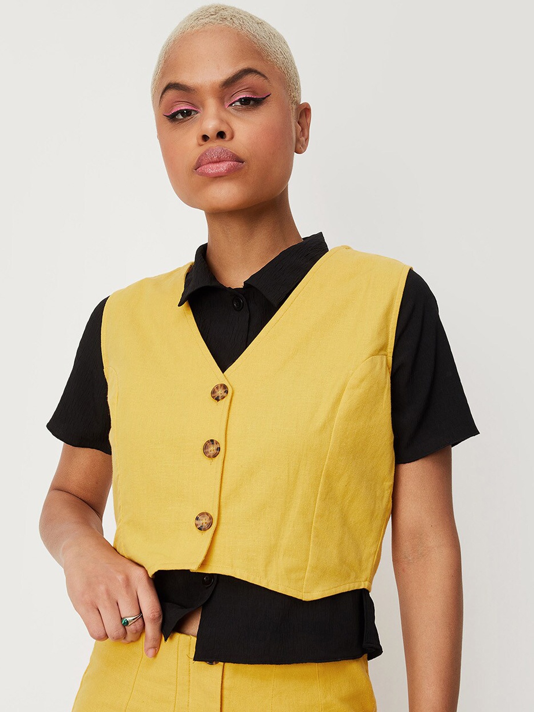 

max Women V-Neck Formal Waistcoat, Yellow