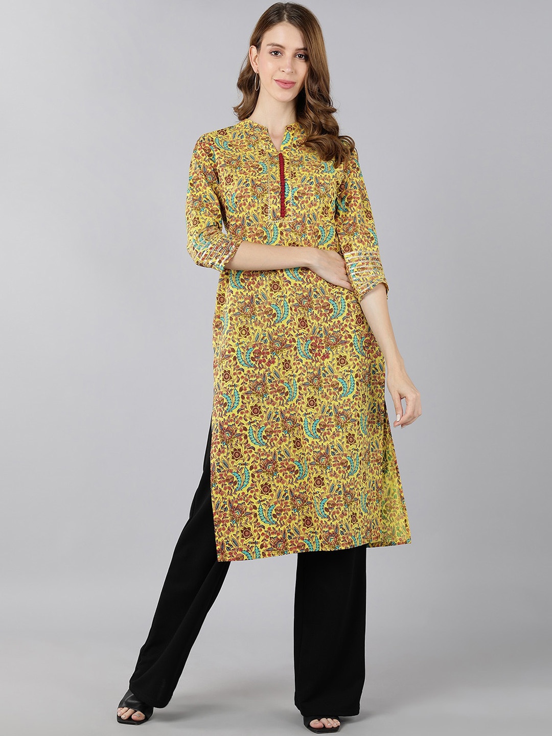 

kipek Women Floral Printed Gotta Patti Kurta, Yellow