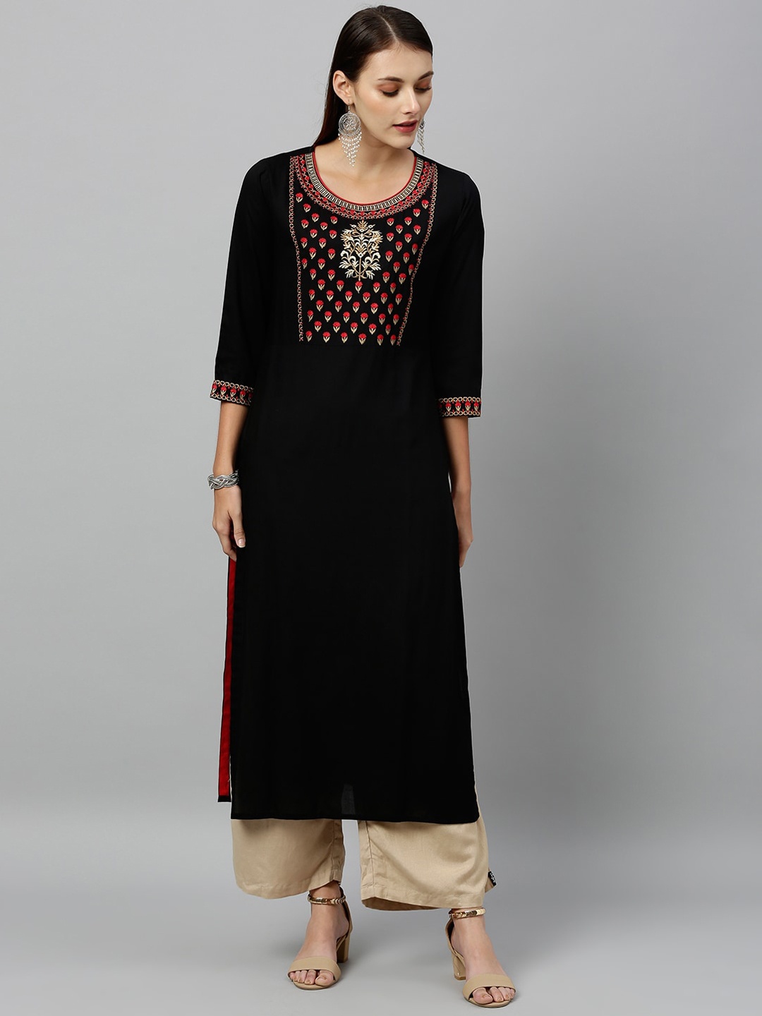 

kipek Women Floral Yoke Design Thread Work Kurta, Black