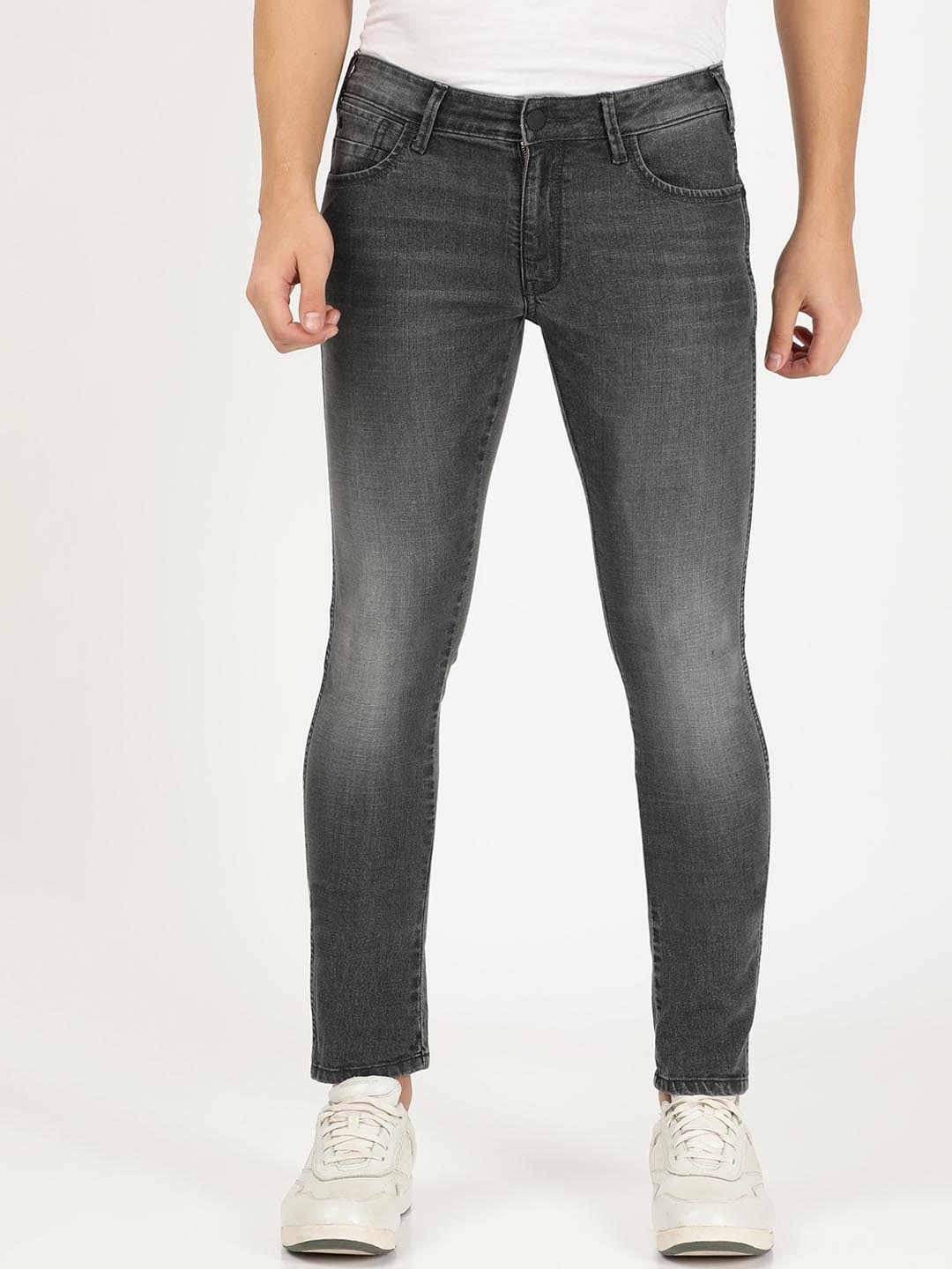 

Wrangler Men Vegas Skinny Fit Low-Rise Heavy Fade Stretchable Jeans, Grey