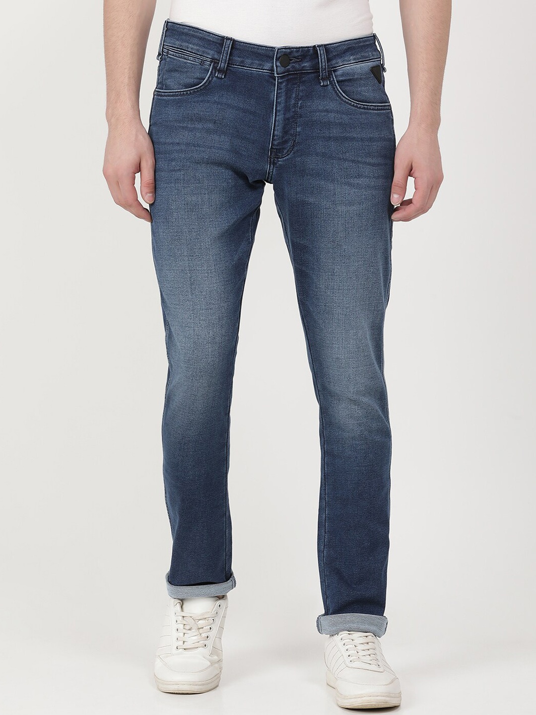 

Wrangler Men Vegas Skinny Fit Low-Rise Light Fade Stretchable Jeans, Blue