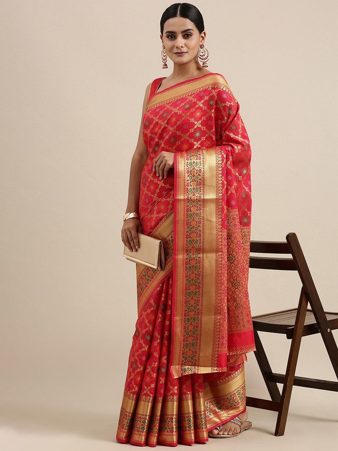 

GAJARAI Woven Design Zari Patola Saree, Red