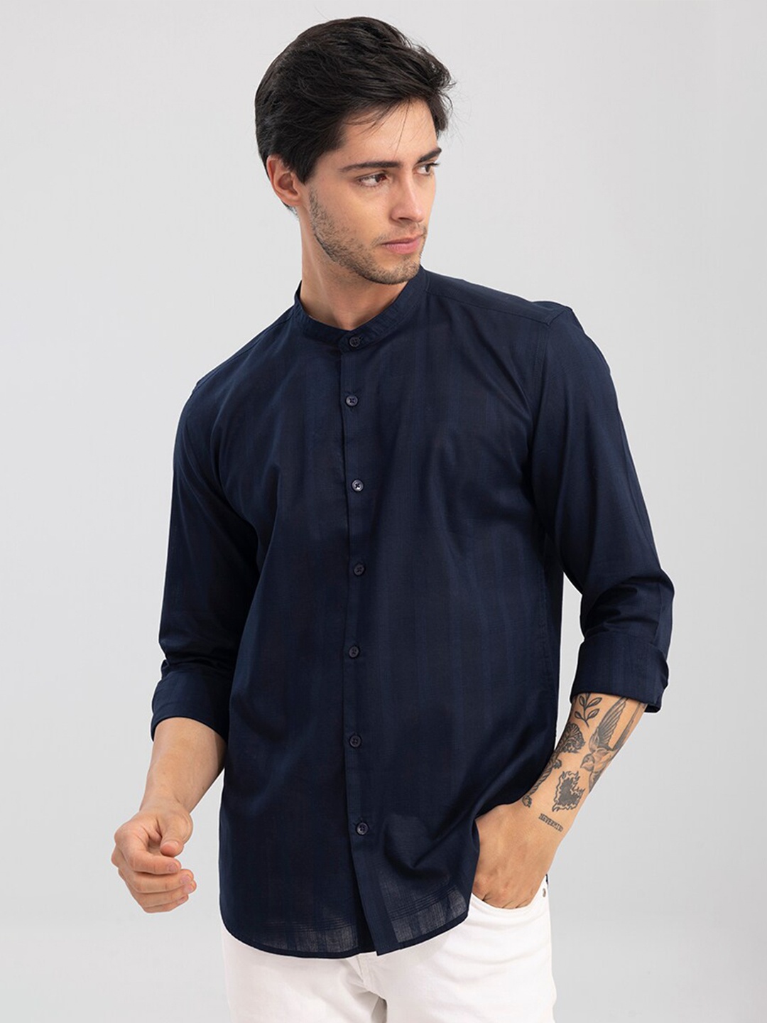 

Snitch Men Slim Fit Striped Casual Cotton Shirt, Navy blue