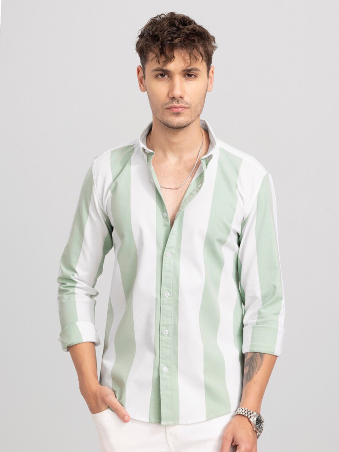 

Snitch Men Slim Fit Striped Casual Cotton Shirt, Green