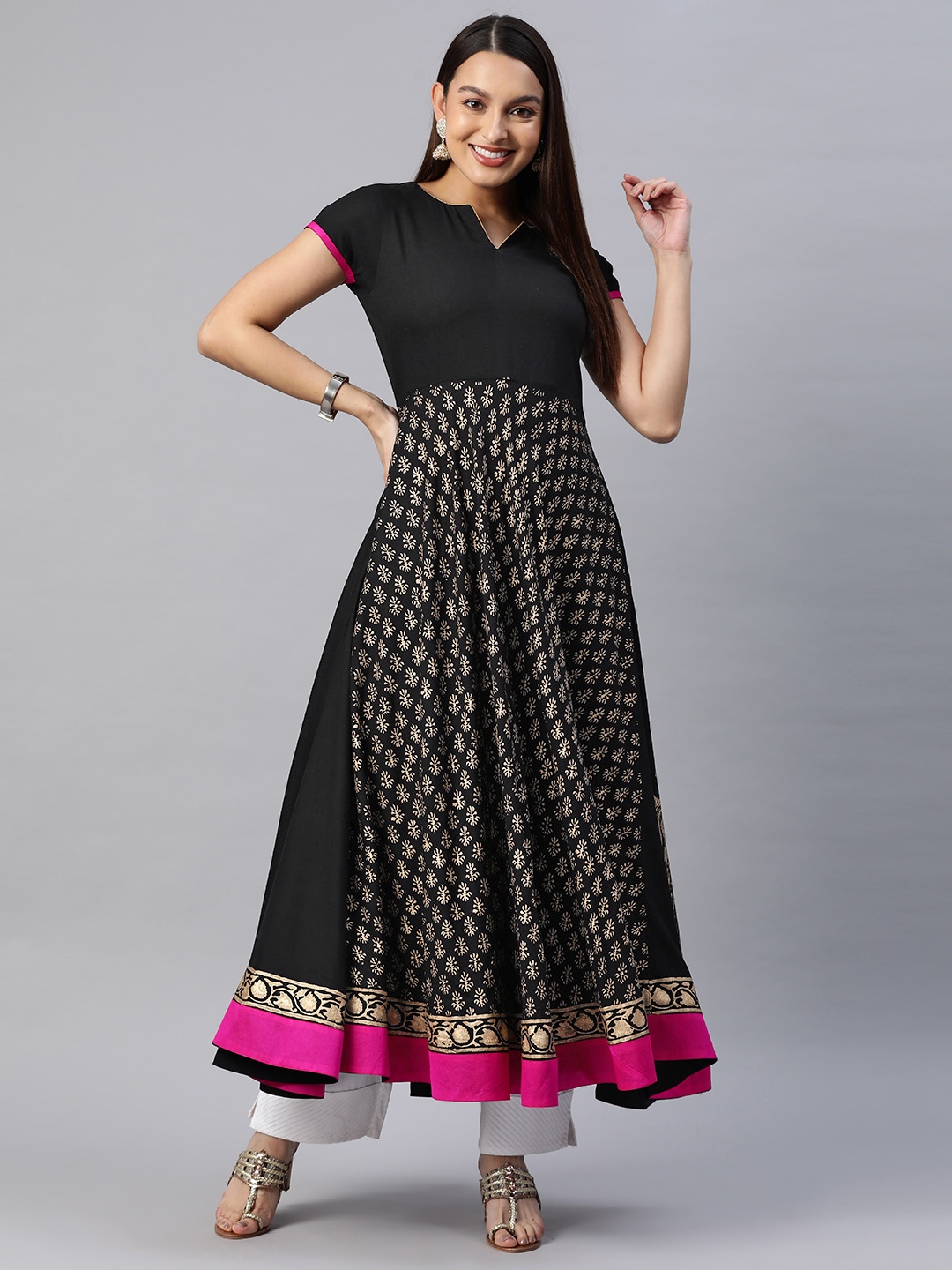 

MBE Women Ethnic Motifs Printed Block Print Anarkali Kurta, Black