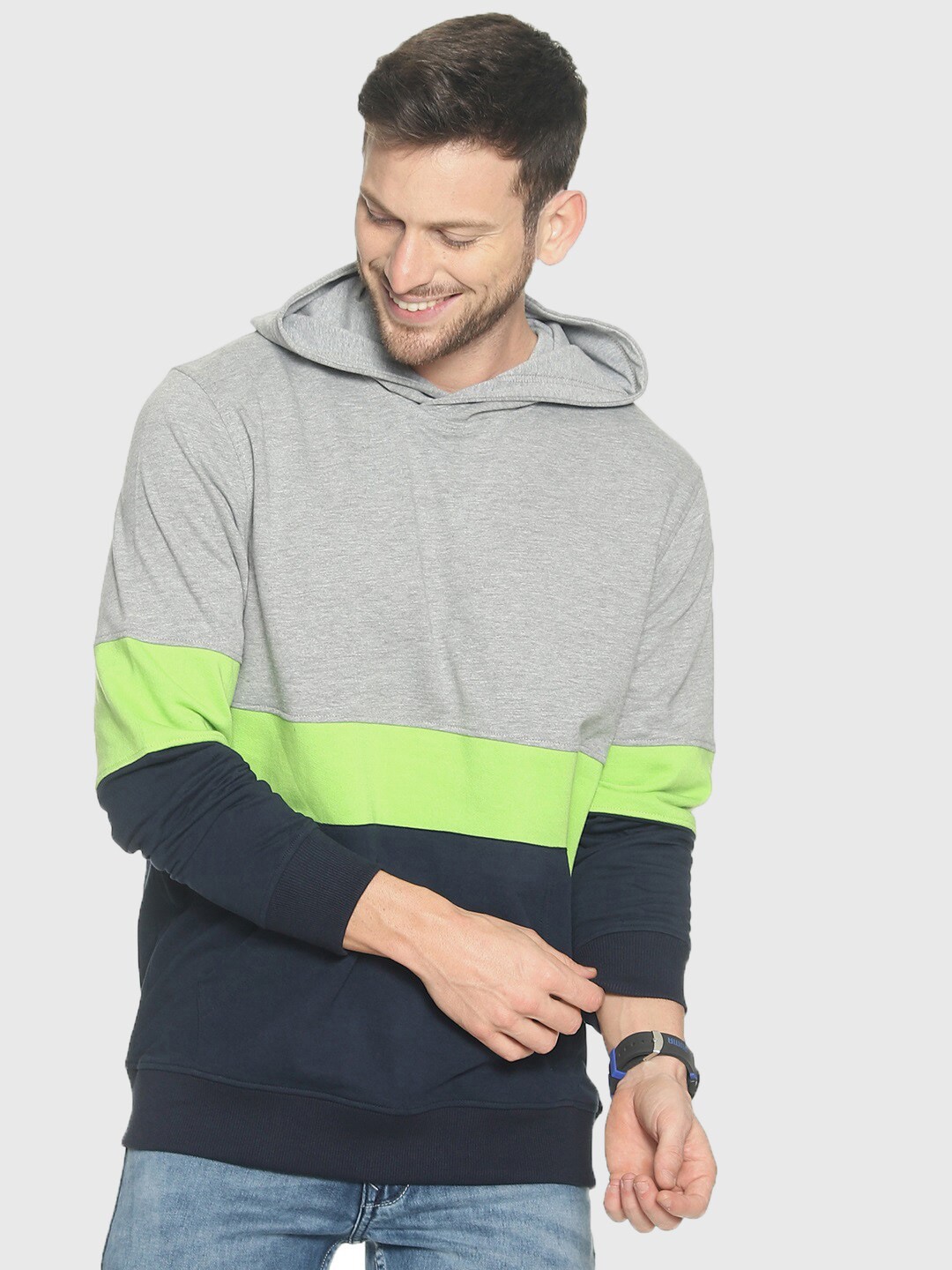

Y&I Men Colourblocked Hooded Sweatshirt, Grey