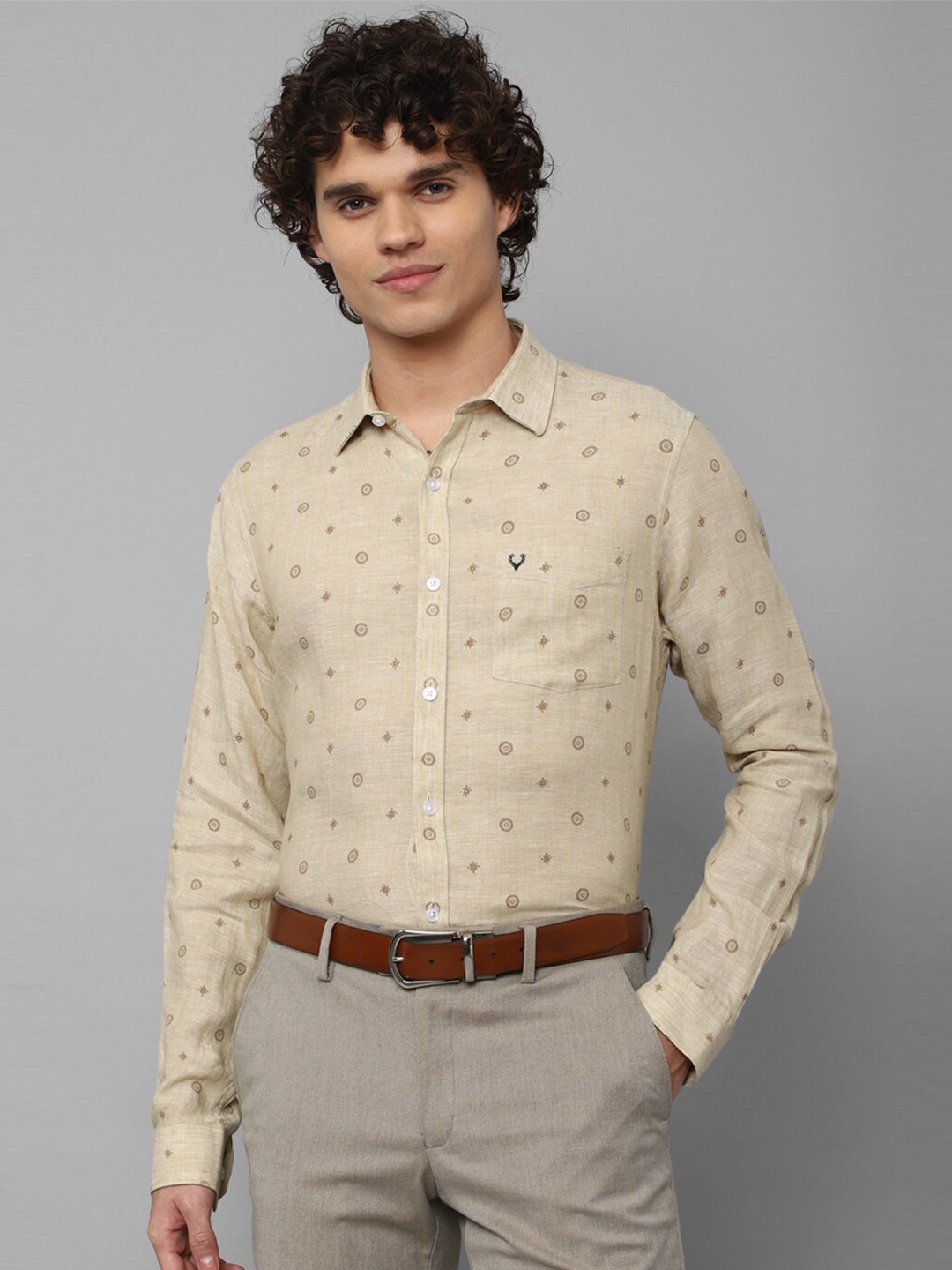 

Allen Solly Men Slim Fit Printed Formal Pure Linen Shirt, Beige