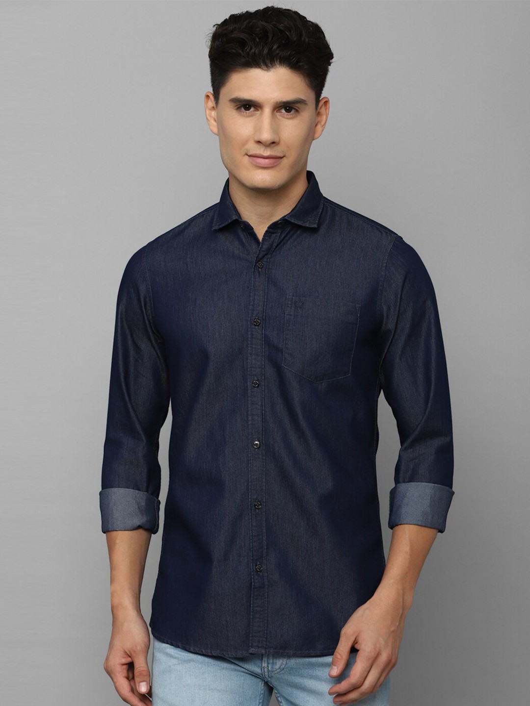 

Allen Solly Sport Men Casual Pure Cotton Shirt, Navy blue