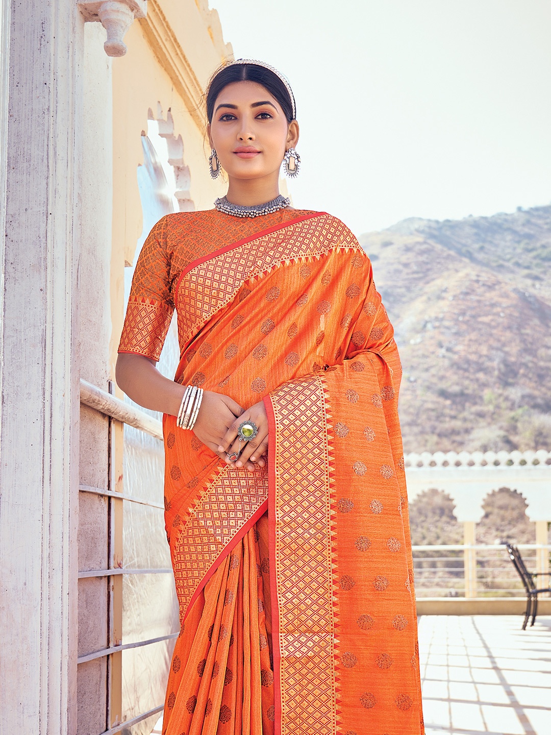 

KARAGIRI Woven Design Zari Banarasi Saree, Orange