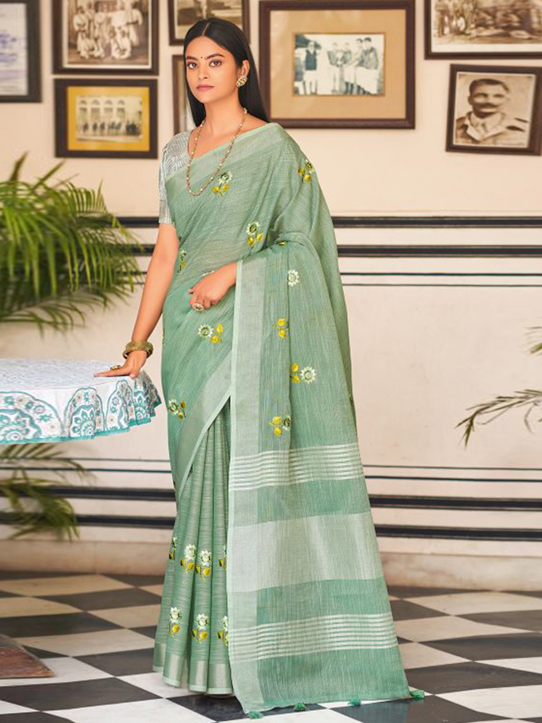 

KARAGIRI Green & Yellow Floral Zari Linen Blend Saree, Sea green