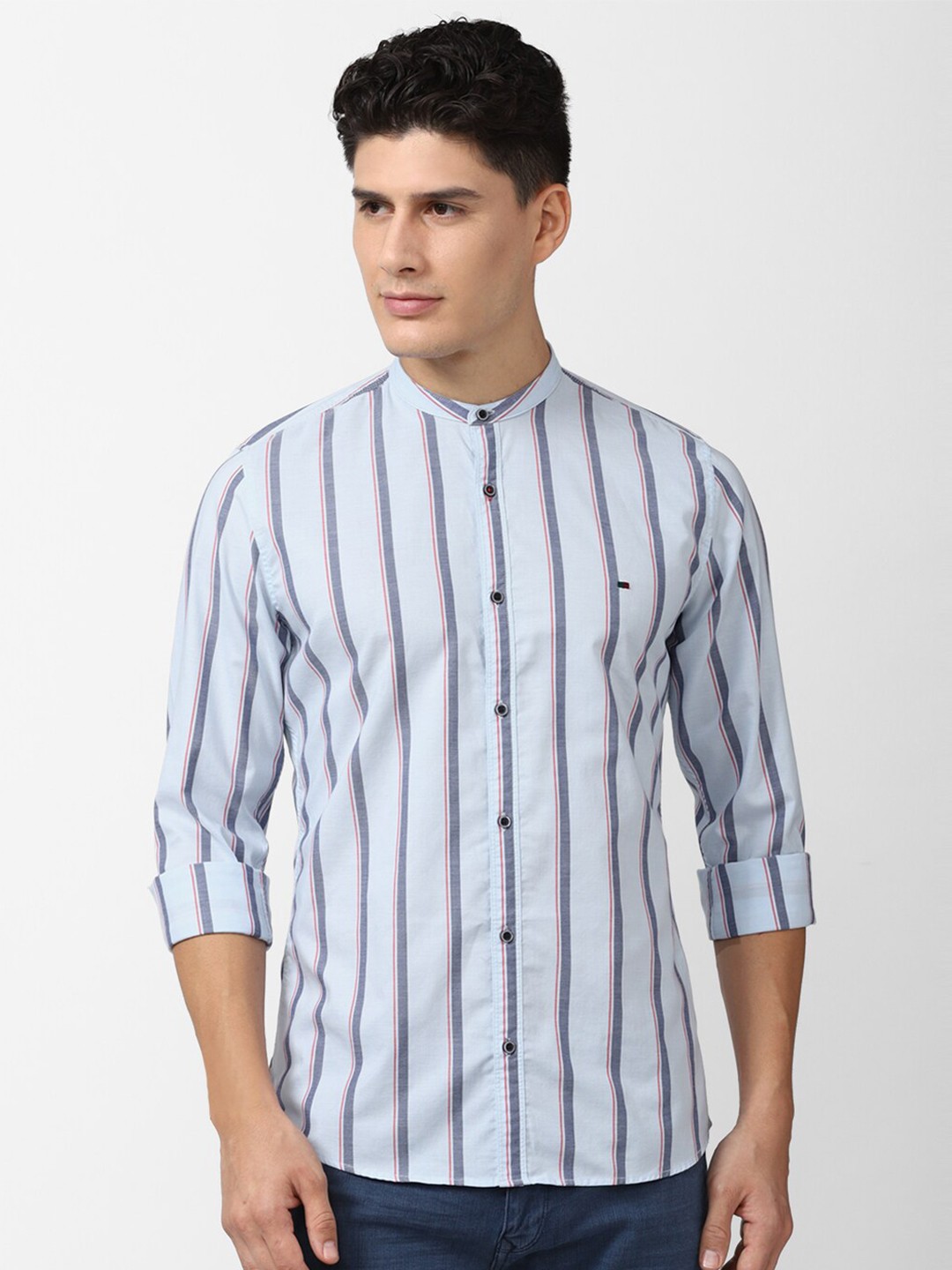 

Peter England Casuals Men Slim Fit Striped Casual Shirt, Blue