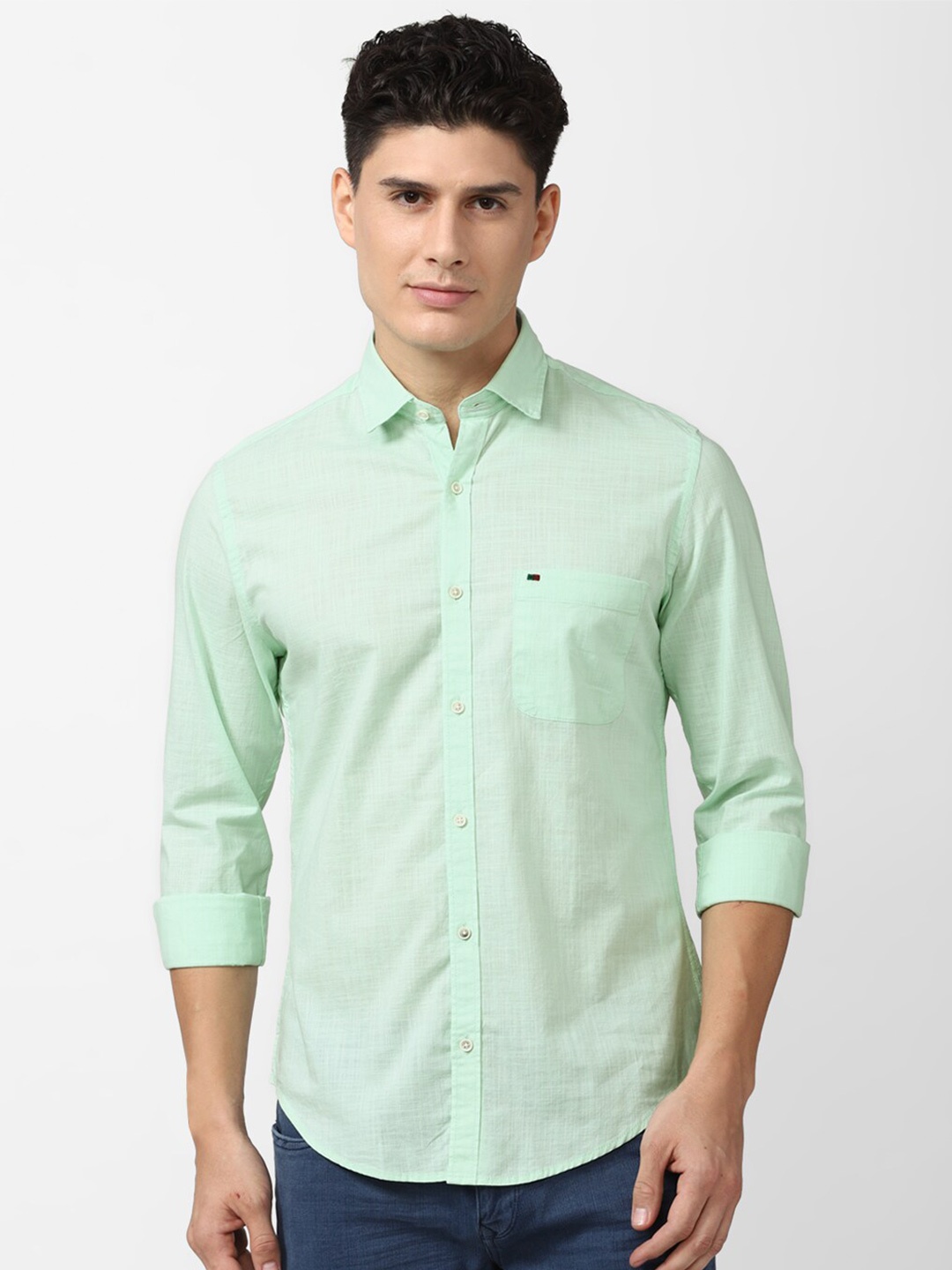 

Peter England Casuals Men Slim Fit Spread Collar Cotton Shirt, Green