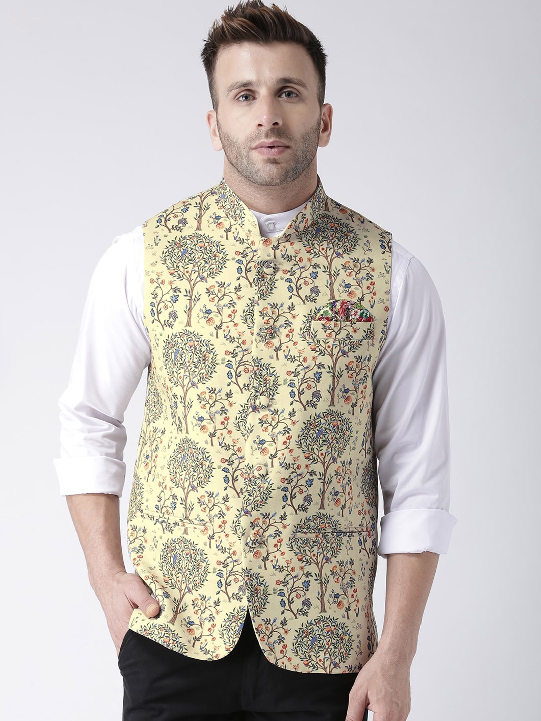 

Hangup Men Printed Nehru Jackets, Cream