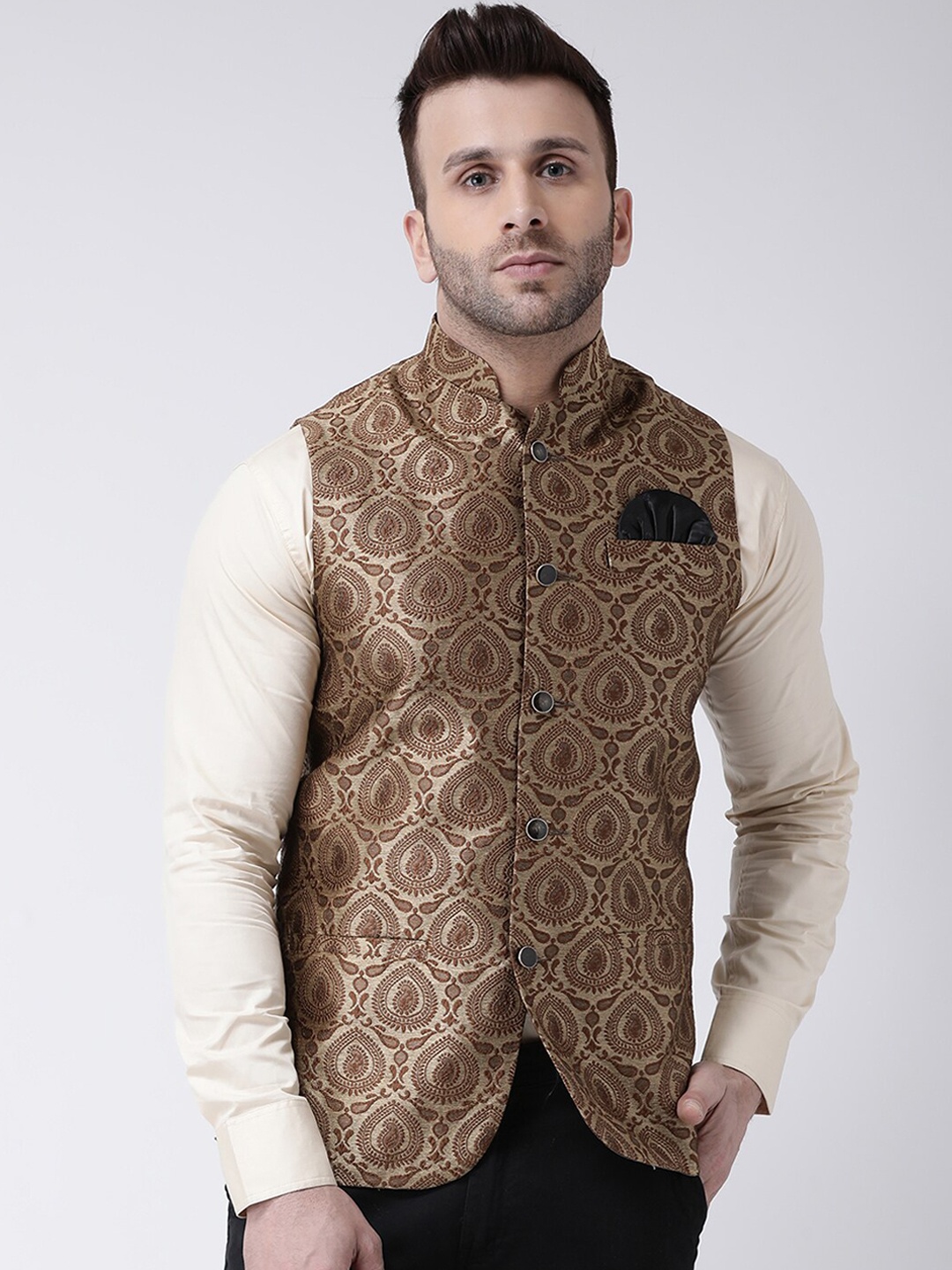 

Hangup Men Printed Woven Nehru Jacket, Gold