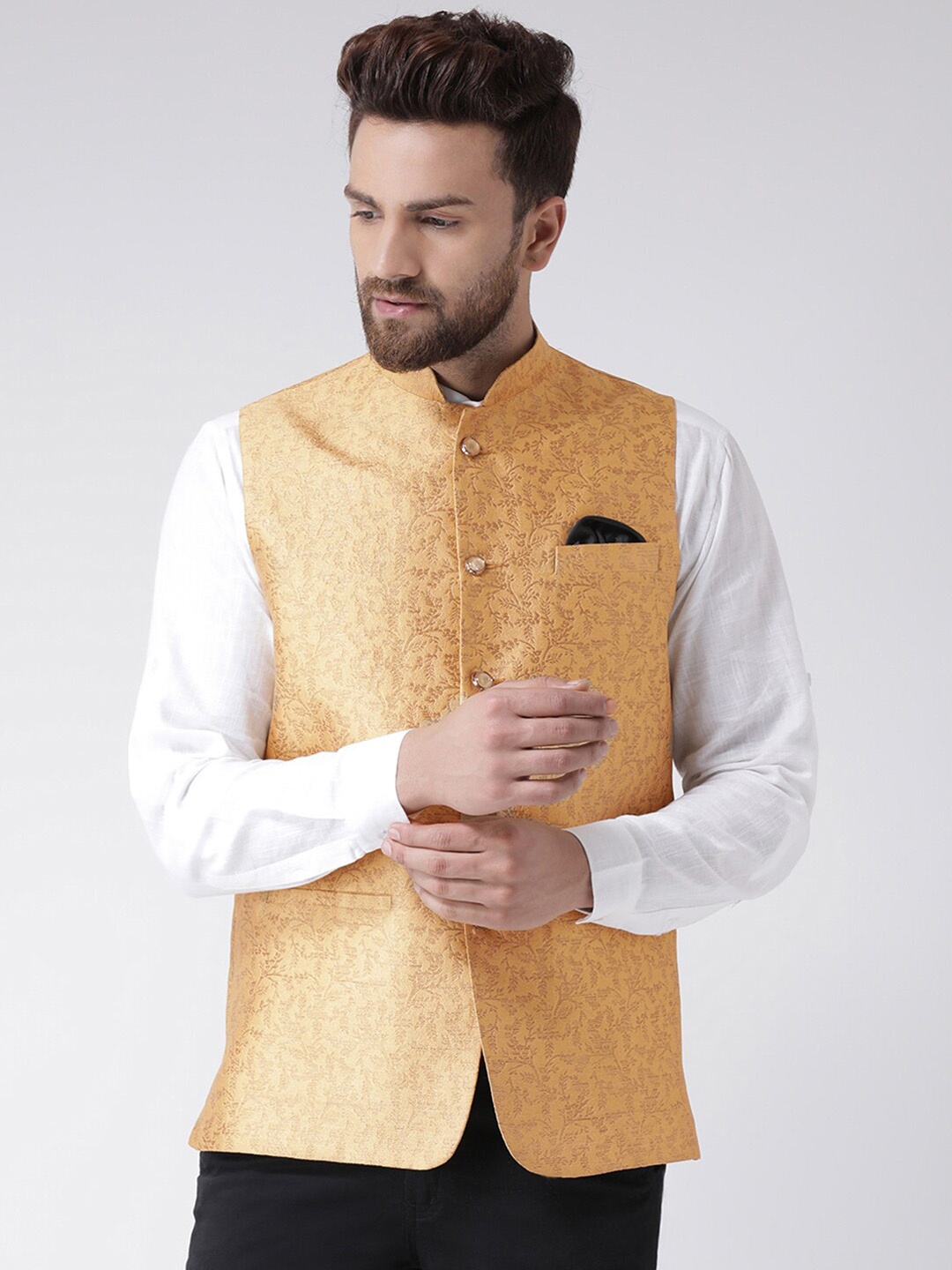 

hangup trend Men Printed Jacquard Nehru Jacket, Beige