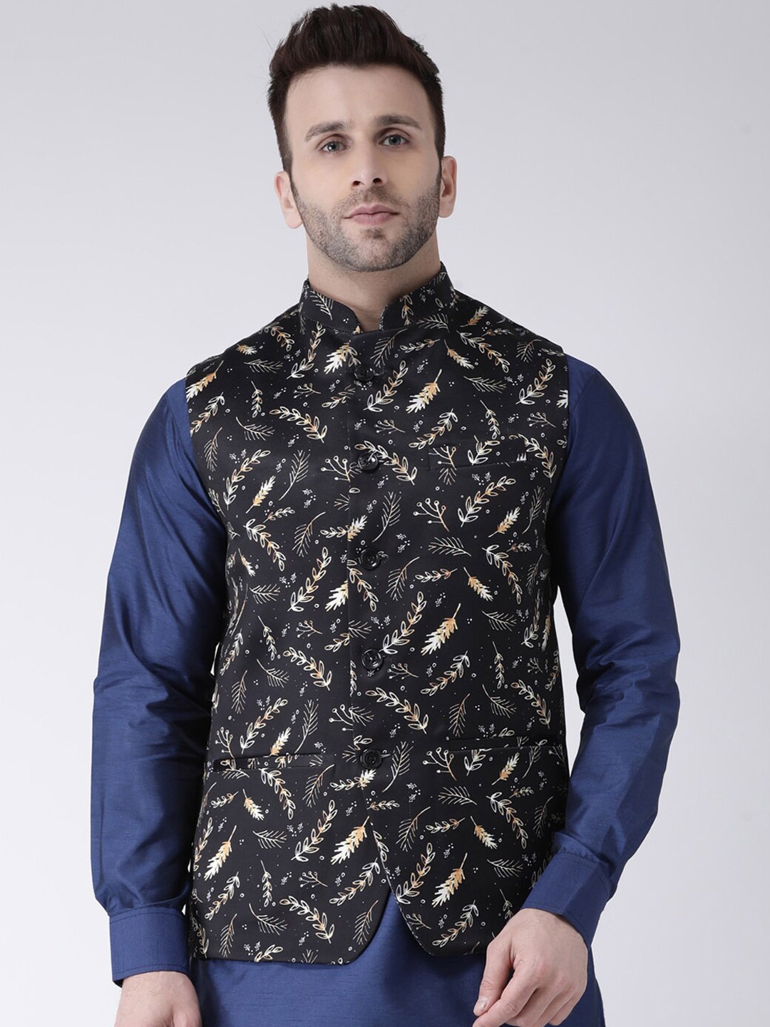 

hangup trend Men Printed Woven Nehru Jacket, Black