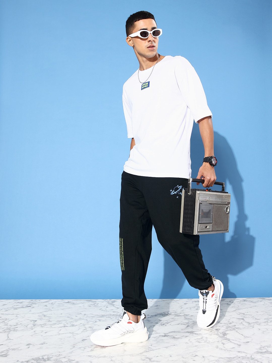 

Kook N Keech Men Printed Casual Joggers, Black