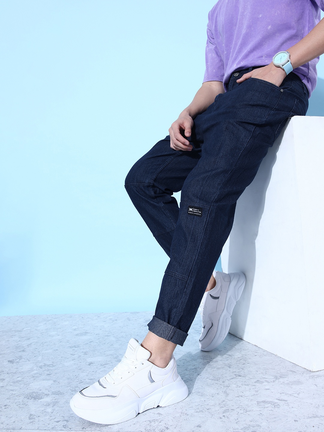 

Kook N Keech Men Indigo Blue Summertime Solace Low And Loose Baggy Light Fade Jeans