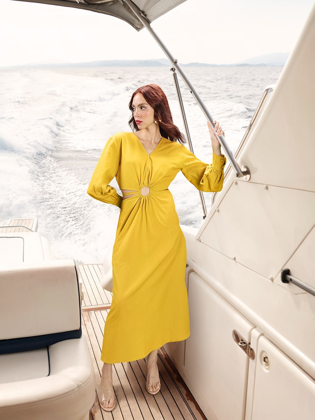 

Chemistry Mustard Yellow 90's Hollaback Cutout Course Fit & Flare Cotton Linen Midi Dress