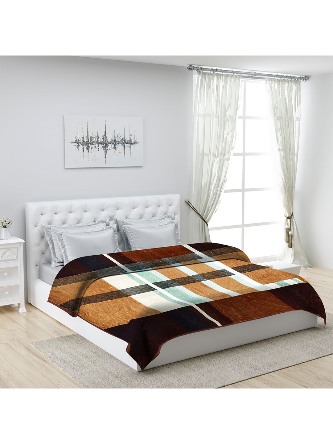

Monte Carlo Brown & White Geometric Printed 800 GSM Mild Winter Double Bed Blanket