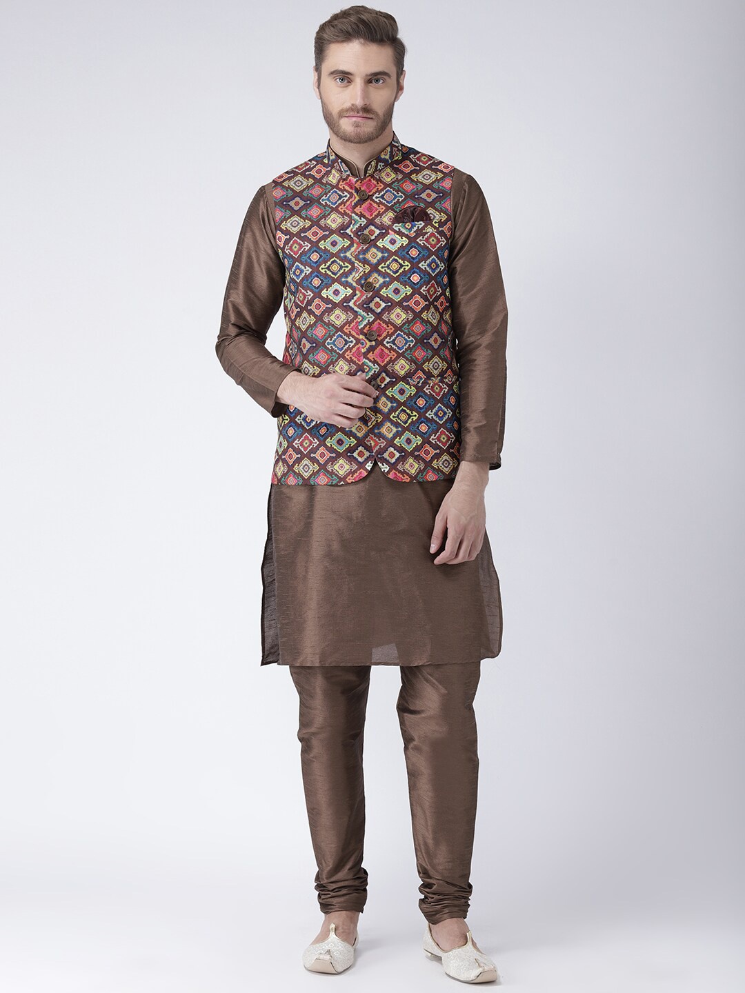 

Hangup Men Kurta with Churidar & Nehru Jacket, Brown